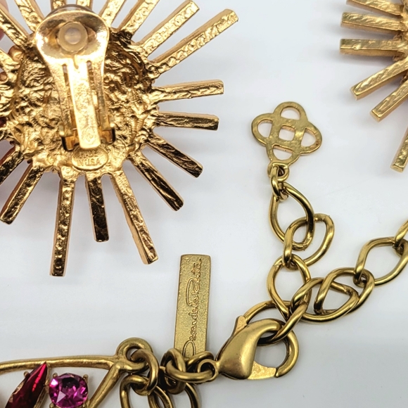 Oscar de la Renta Garnet + Ruby Swarovski Crystal Flower Statement Jewelry Set - Picture 12 of 13